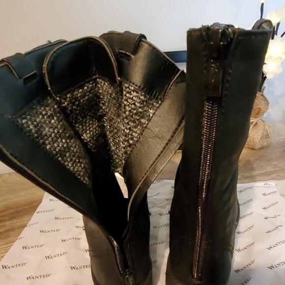 Boots - Picture 2 of 4